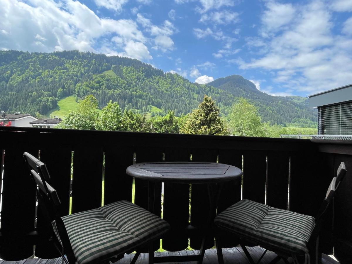Bacherwiese Penthouse By Alpine Host Helpers Kitzbühel Esterno foto